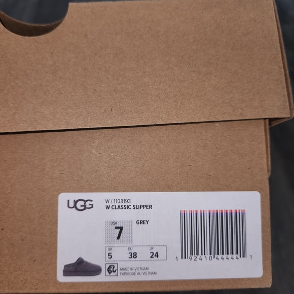 UGG Women's Gray Suede Slippers - Picture 9 of 10